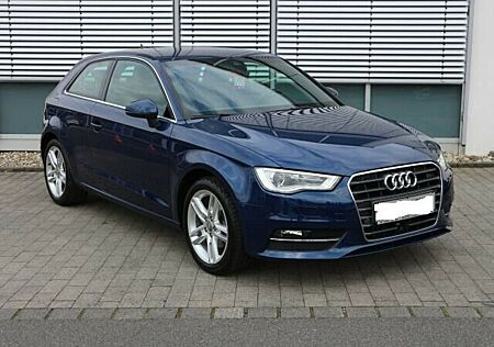 Audi A3 2.0 TDI Ambiente Ambiente, guter Zustand