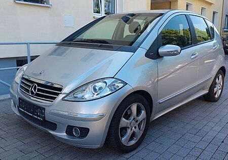 Mercedes-Benz A 170 AVANTGARDE,Automatik 5.Türig,Navi,Tüv Neu!