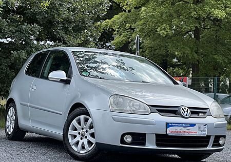 VW Golf Volkswagen V Lim.Comfortline 1.6*Automatik*Tüv-Neu*AHK