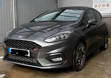 Ford Fiesta 1,5 EcoBoost ST mit Leder-Exklusiv-Pa...