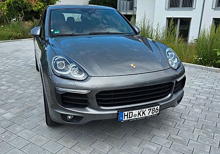 Porsche Cayenne Diesel - Mit Restgarantie!!