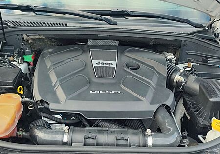 Jeep Grand Cherokee 3.0l V6 MultiJet 184kW Overla...