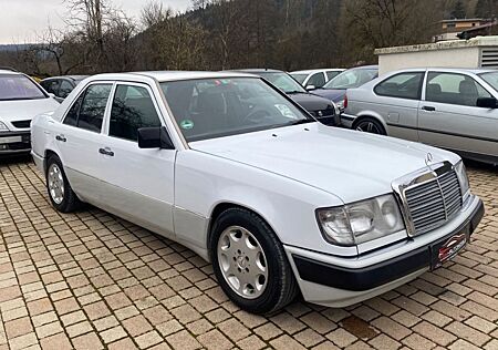 Mercedes-Benz 200 E W124 Mopf 1*Schiebedach*Alufelgen*H&R*