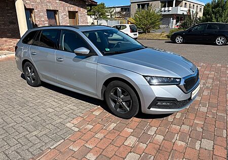 Skoda Octavia Combi Ambition+Navi+Led+digit Kombiinstr