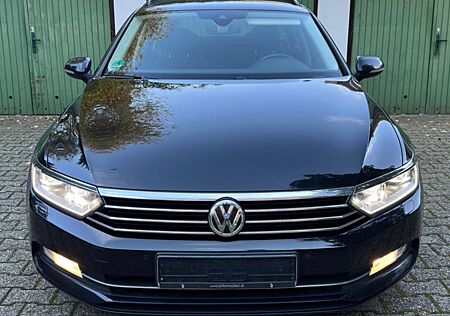 VW Passat Variant Volkswagen 2.0 TDI DSG Comfortline Varia...