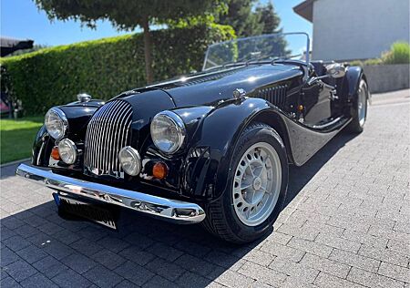 Morgan Plus 8