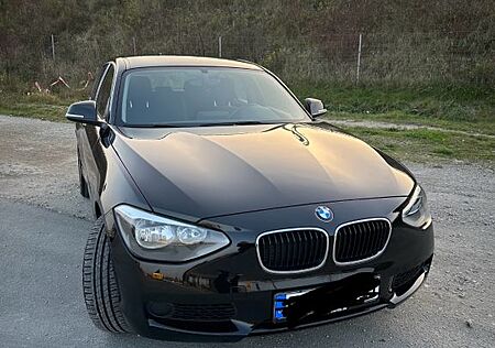 BMW 114i -