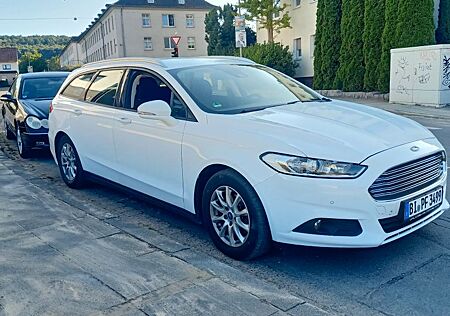 Ford Mondeo gebraucht kaufen Ford Mondeo 2,0 TDCi 132kW Vignale Turnier Vignale