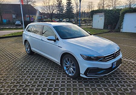 VW Passat Variant Volkswagen 1.4 TSI DSG GTE Variant GTE