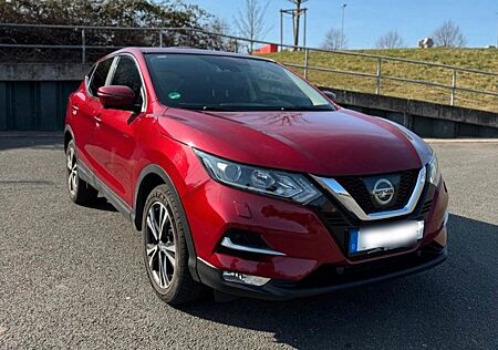 Nissan Qashqai 1.2 DIG-T Xtronic ATM N-CONNECTA