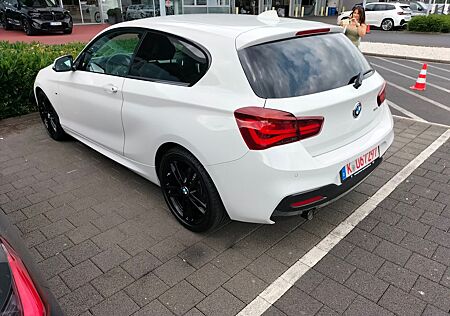 BMW 118i Edition M Sport Shadow Edition M Sport ...