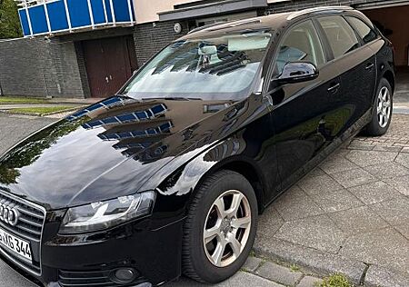 Audi A4 1.8 TFSI 88kW Ambition Avant Bi-Xenon