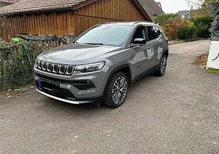 Jeep Compass 1.3 GSE T4 110kW Limited DCT Limited