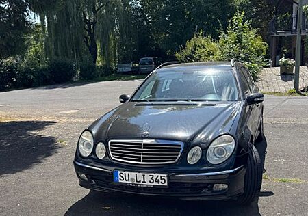 Mercedes-Benz E 280 CDI T AVANTGARDE Avantgarde
