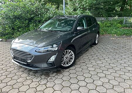 Ford Focus Turnier Titanium 2,0