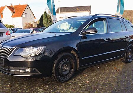 Skoda Superb Combi Exclusive|DSG|NAVI|BI-XENON|TEMPOM.