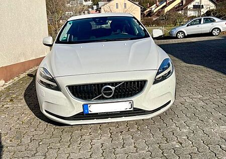 Volvo V40 D3 Geartronic Momentum Momentum