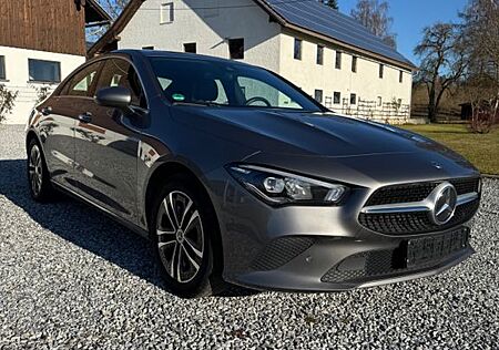 Mercedes-Benz CLA 180 d Limousine, Navi, Ambiente, Kamera, LED