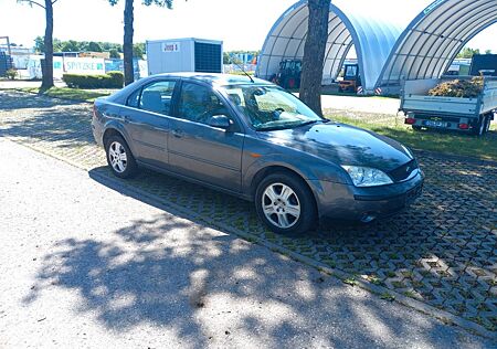 Ford Mondeo 1.8 Ghia/ Klima/AHK