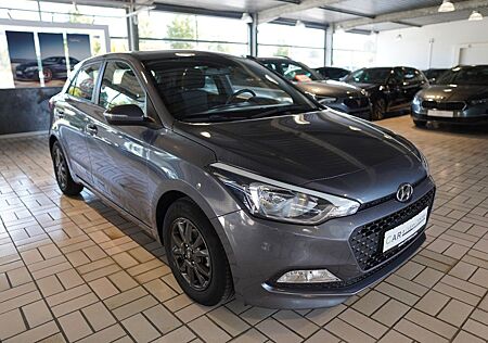 Hyundai i20 YES!*SHZ*MFL*8fach*Lenkradheizung*BT