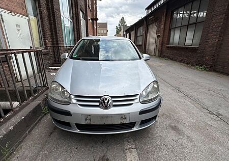VW Golf Volkswagen V 1.4 Trendline +KLIMA+EINPARKHILFE HINTEN+