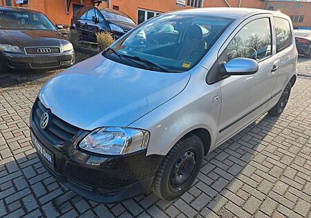 VW Fox Volkswagen Basis