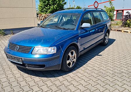 VW Passat Variant Volkswagen 1.6i Klima Tüv