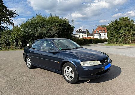 Opel Vectra 1.8 16V Edition 2000 _ 2.te Hand