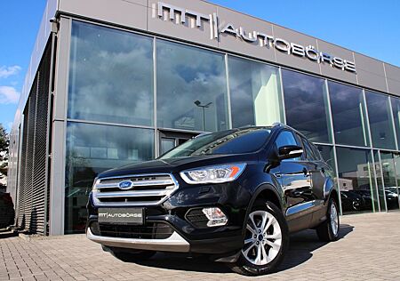 Ford Kuga 2.0 TDCi 4x4 PowerShift Titanium 40700km!