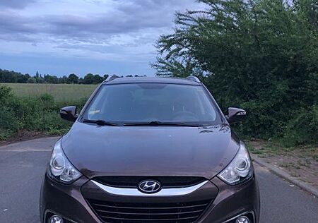 Hyundai ix35 Style 2WD 1.7 CRDI BLUE