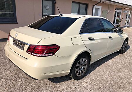 Mercedes-Benz E 200 BlueTEC,Originalfarbe Schwarz