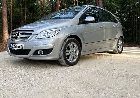 Mercedes-Benz B 200 Mercedes Benz /Automatik Liebhaberfahrzeug