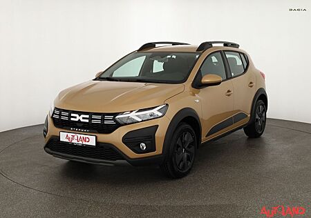 Dacia Sandero Stepway TCe 90 Navi Tempomat Sitzheizung