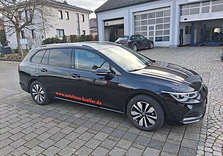 VW Golf Volkswagen VIII Variant Move 1,5l eTSI DSG