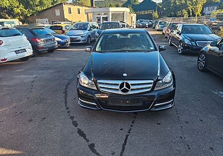 Mercedes-Benz C 180 C -Klasse Lim. CGI BlueEfficiency Navi