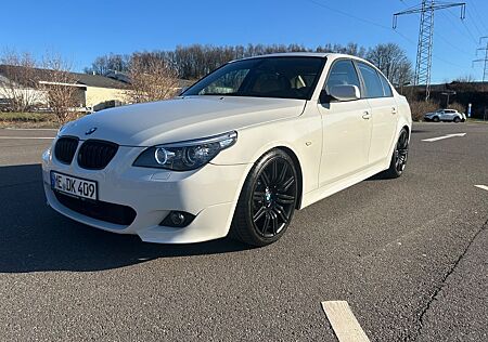 BMW 535i N54 M-Paket Navi Aut Komfortsitze Scheckhe