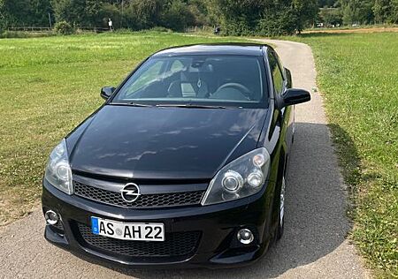 Opel Astra H Opc