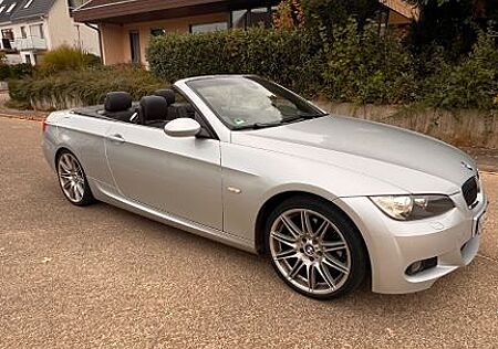 BMW 325i Cabrio, M-Paket, TÜV 27, Scheckheft