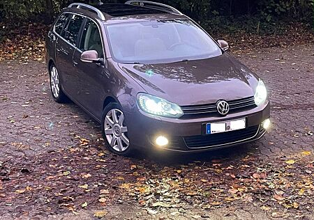 VW Golf Volkswagen 2.0 TDI DSG Exclusive Variant Exclusive