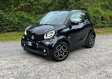 Smart ForTwo coupé EQ - prime / Schnelllader