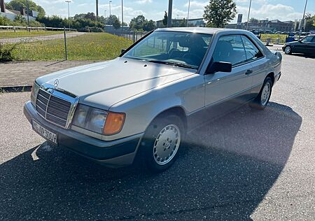 Mercedes-Benz CE 300 W124 Coupe