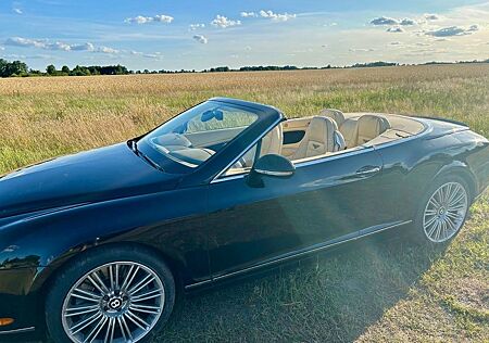 Bentley Continental GTC Speed 325kmh