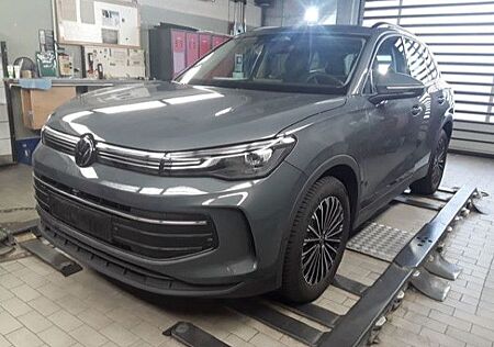 VW Tiguan Volkswagen 1.5 eTSI DSG Life Navi LED DAB+ FrontAssi