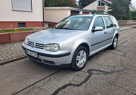 VW Golf Volkswagen 1.9TDI 74 kW Trendline Variant Trendline