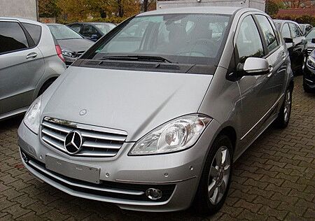 Mercedes-Benz A 180 Elegance Automatik 54.301 Kilometer