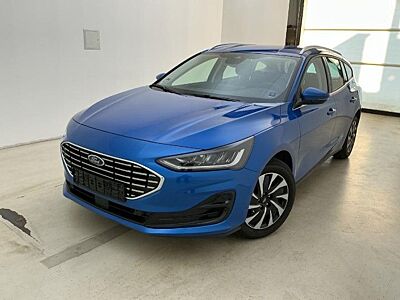 Ford Focus Turnier TITANIUM BENZIN ACC LED Winterp.