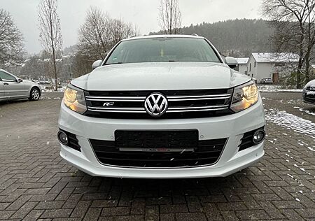 VW Tiguan Volkswagen Sport & Style BMT*R Line