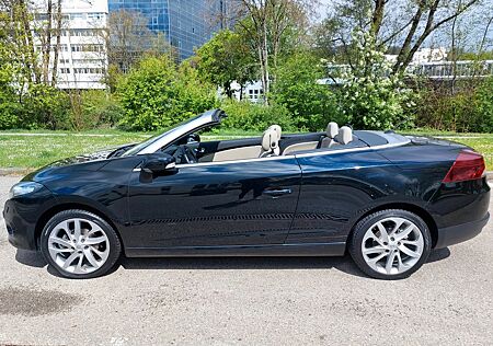 Renault Megane Coupé-Cabriolet TCe 130 Luxe