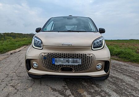 Smart ForTwo EQ Cabrio Prime exclusive 22kw SHZ Kamera