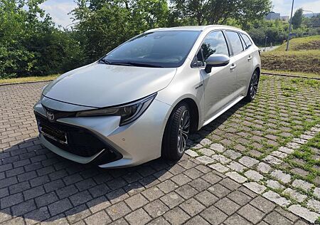 Toyota Corolla 2,0 Hybrid Team Deutsch Touring Spor...